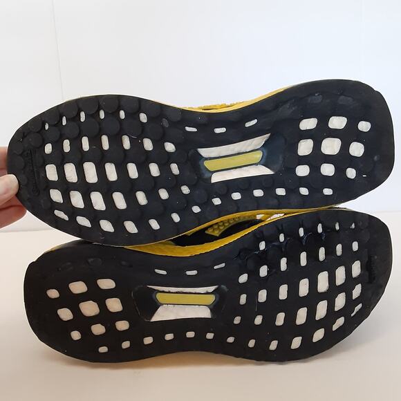 Adidas UltraBoost DNA Color Brick Lego Yellow Sneakers Kids 4.5 Running Shoes - Picture 8 of 11